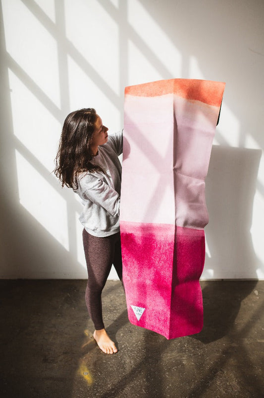 Foldable Travel Yoga Mat | Yoga Mat | Pink | 2mm | Yune Yoga | Apollo-1